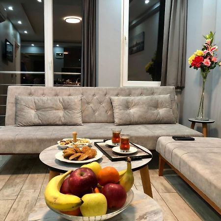 Royalstar Taksim Family Suites Istanbul Exteriör bild