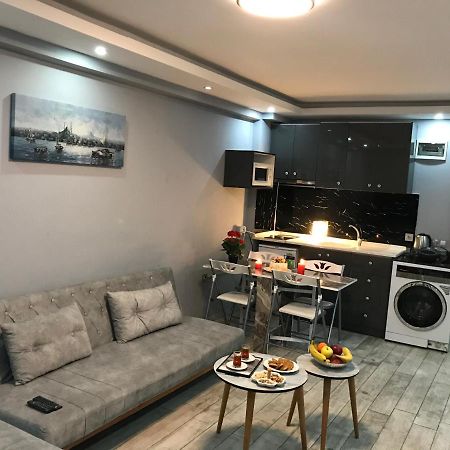 Royalstar Taksim Family Suites Istanbul Exteriör bild